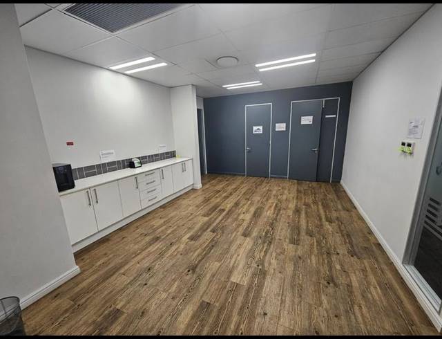 BUSINESS FOR SALE IN DIE HOEWES